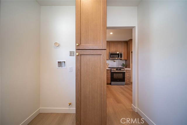 1951 Wagner Street, Pasadena CA: https://media.crmls.org/medias/c74c20d3-b341-4017-ba64-de7ebd90ff20.jpg
