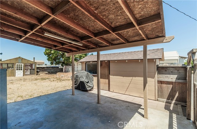 1492 W Sumner Avenue, Fresno CA: https://media.crmls.org/medias/c74c47d5-b238-40de-86b0-56f130b874e1.jpg