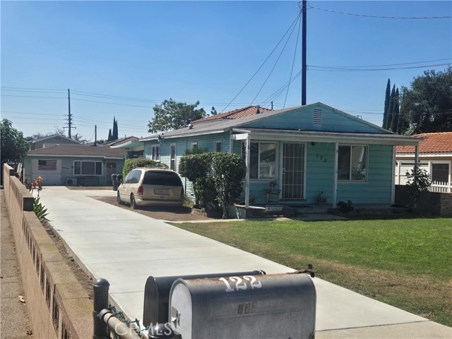 122 Pearl Street, San Gabriel CA: https://media.crmls.org/medias/c74cda6d-a9bd-45c2-b313-a6962e142894.jpg