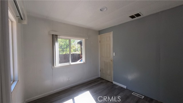 Detail Gallery Image 12 of 33 For 4335 Lasky, Clearlake,  CA 95422 - 3 Beds | 2 Baths