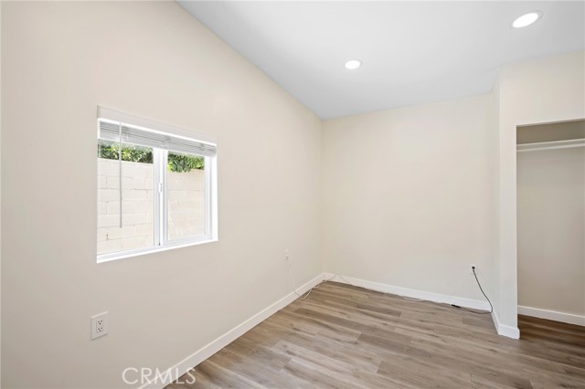 8302 Webb Avenue, Sun Valley CA: https://media.crmls.org/medias/c74e403d-baef-4856-aa4b-40de22872603.jpg