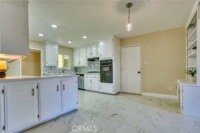 Detail Gallery Image 9 of 24 For 45209 Lorimer Ave, Lancaster,  CA 93534 - 3 Beds | 2 Baths