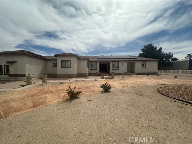 42500 20th Street West, Lancaster CA: https://media.crmls.org/medias/c74f35bc-bc24-4578-a09d-053c9f66bd66.jpg