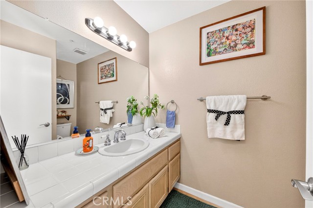 Detail Gallery Image 22 of 26 For 5342 Bishop, Cypress,  CA 90630 - 2 Beds | 2/1 Baths