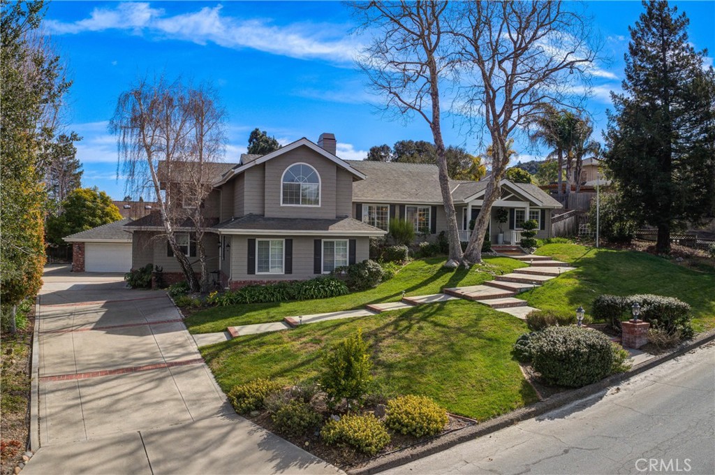 194 Country Club Drive, San Luis Obispo, CA 93401