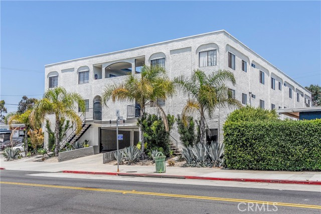 501 Hyde Park