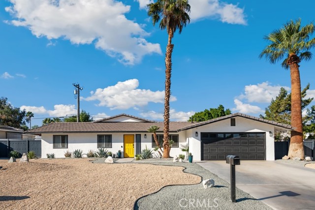 Detail Gallery Image 50 of 60 For 1980 E Rochelle Rd, Palm Springs,  CA 92262 - 5 Beds | 3 Baths