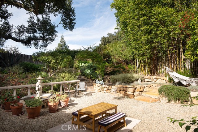 Detail Gallery Image 26 of 37 For 21149 Entrada Rd, Topanga,  CA 90290 - 6 Beds | 3/2 Baths