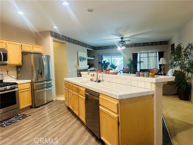 Detail Gallery Image 3 of 35 For 13375 Dunwood Ct, Victorville,  CA 92392 - 5 Beds | 2 Baths