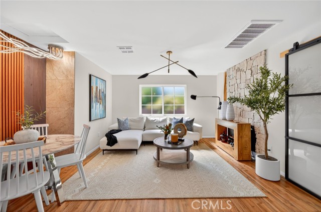 Detail Gallery Image 39 of 64 For 261 N Oak, Pasadena,  CA 91107 - 4 Beds | 3 Baths