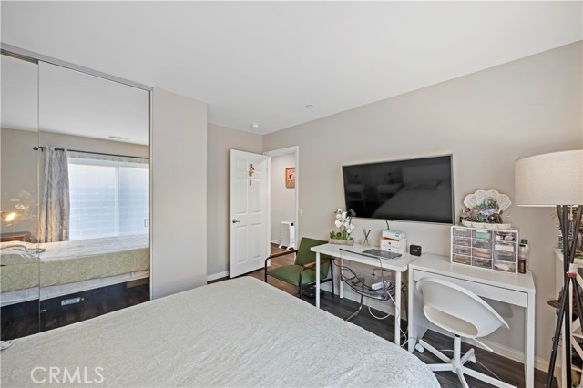 Detail Gallery Image 12 of 37 For 14404 Kiwi Ln #6,  Gardena,  CA 90247 - 4 Beds | 3/1 Baths