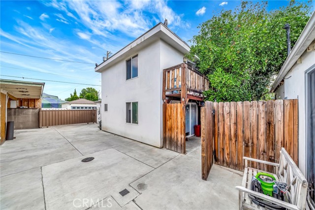 Detail Gallery Image 33 of 49 For 17119 Saticoy St, Van Nuys,  CA 91406 - 7 Beds | 4 Baths