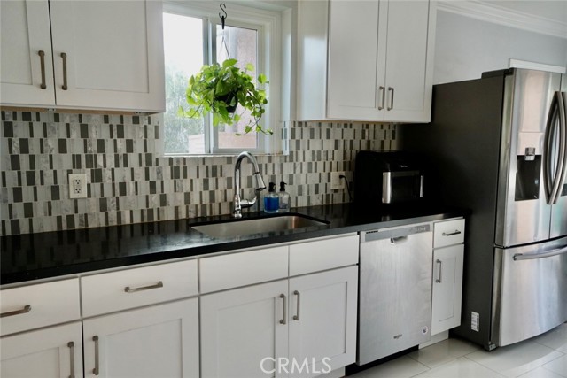 Detail Gallery Image 11 of 31 For 1131 E Larkwood, West Covina,  CA 91790 - 3 Beds | 2 Baths