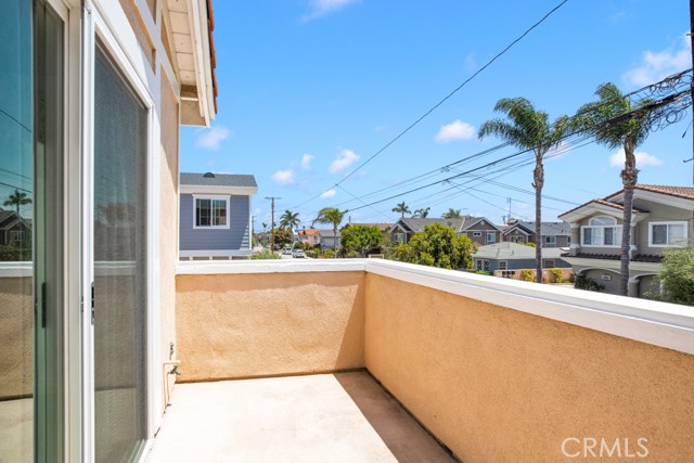 2003 Curtis Avenue, Redondo Beach, California 90278, 4 Bedrooms Bedrooms, ,2 BathroomsBathrooms,Residential,Sold,Curtis,SB22095007