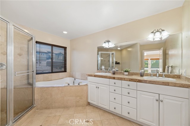 2521 Gates Avenue, Redondo Beach, California 90278, 3 Bedrooms Bedrooms, ,3 BathroomsBathrooms,Residential,Sold,Gates,OC23024487