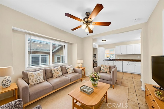 Detail Gallery Image 9 of 29 For 6011 Bear, Huntington Park,  CA 90255 - 2 Beds | 1 Baths