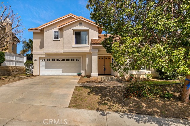 181 Suffolk St, Corona, CA 92882