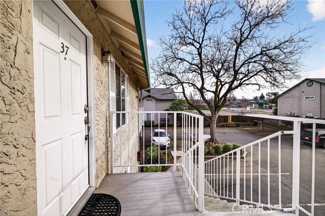 Detail Gallery Image 5 of 70 For 1125 Sheridan Ave #37,  Chico,  CA 95926 - 3 Beds | 2 Baths