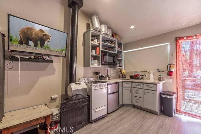 Detail Gallery Image 39 of 45 For 439 Jeffries Rd, Big Bear Lake,  CA 92315 - – Beds | – Baths