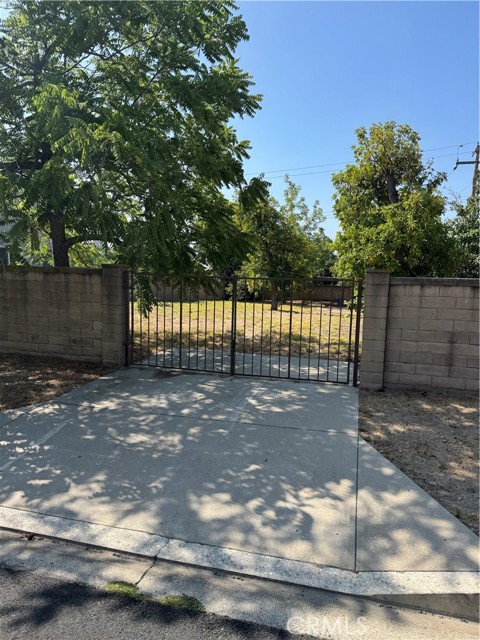 1245 Colony Drive, Upland CA: https://media.crmls.org/medias/c75695b0-af27-4394-9611-0a33450568ca.jpg