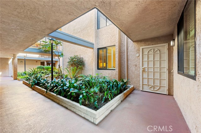 Detail Gallery Image 22 of 41 For 201 Bay Shore Ave #104,  Long Beach,  CA 90803 - 2 Beds | 2 Baths