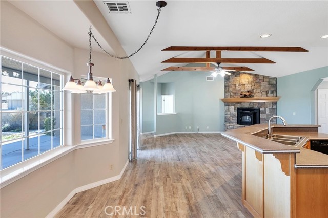 Detail Gallery Image 21 of 60 For 40028 25th, Palmdale,  CA 93551 - 4 Beds | 3 Baths