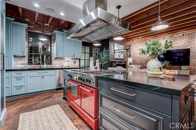 3208 Agnes Road, Manhattan Beach CA: https://media.crmls.org/medias/c758a3d4-3667-44da-997c-4d933713bcca.jpg