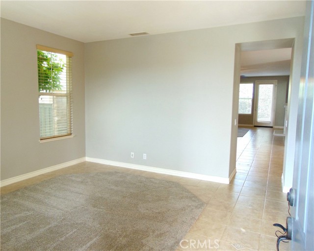 Detail Gallery Image 8 of 28 For 32 St Just Ave, Ladera Ranch,  CA 92694 - 4 Beds | 2/1 Baths