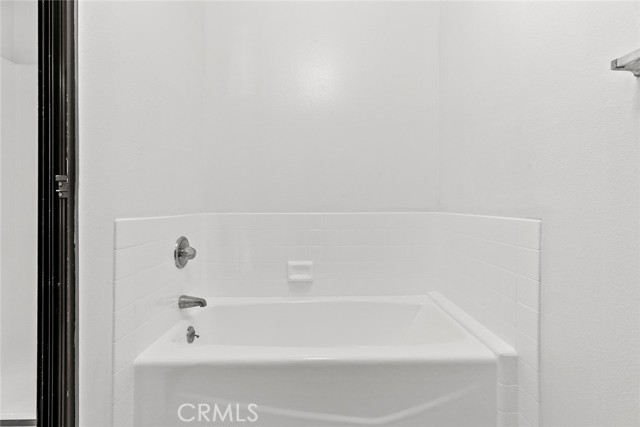 Detail Gallery Image 43 of 66 For 1321 Greenbriar, Glendale,  CA 91207 - 4 Beds | 3/1 Baths