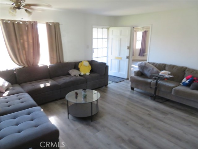 Detail Gallery Image 13 of 34 For 8333 Puritan, Downey,  CA 90242 - 3 Beds | 2 Baths