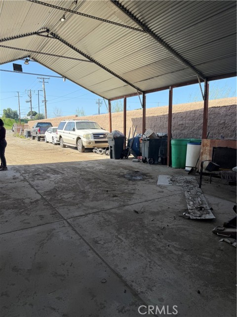 Detail Gallery Image 4 of 7 For 1966 W Rialto, San Bernardino,  CA 92410 - – Beds | – Baths