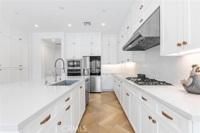 27 Miren Pl, Arcadia CA: https://media.crmls.org/medias/c75b08d0-d8f8-4c41-b854-593fc91c594d.jpg
