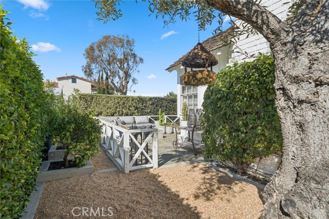 Detail Gallery Image 27 of 36 For 420 Acacia, Corona Del Mar,  CA 92625 - 3 Beds | 2 Baths