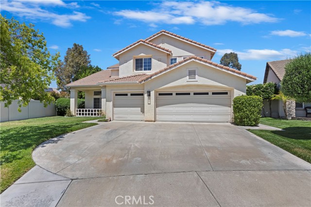 Detail Gallery Image 2 of 42 For 42276 Camino Merano, Temecula,  CA 92592 - 5 Beds | 3 Baths