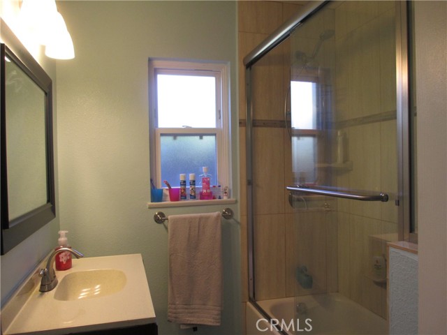 Detail Gallery Image 36 of 41 For 2281 Faust Ave, Long Beach,  CA 90815 - 3 Beds | 3 Baths