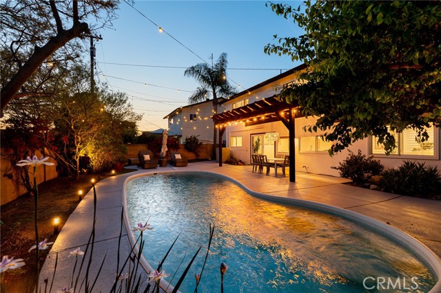 Image 68 of 73 For 4972 Park  