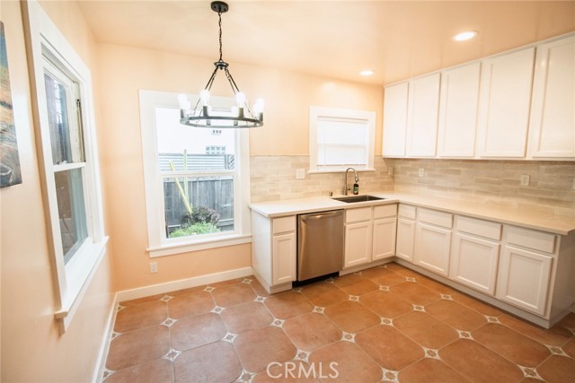 Detail Gallery Image 10 of 38 For 225 Barry, Ventura,  CA 93001 - 2 Beds | 1 Baths