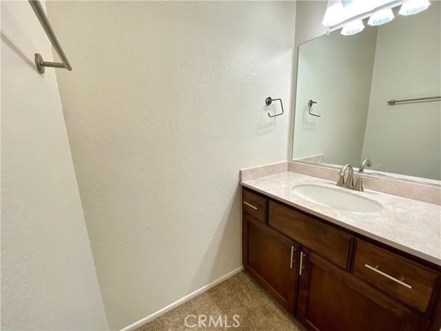 Image 12 for 399   Tava LN