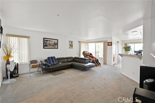 40 Paseo Alba, San Clemente CA: https://media.crmls.org/medias/c75feb8e-c419-457f-8a83-7658f58f4872.jpg