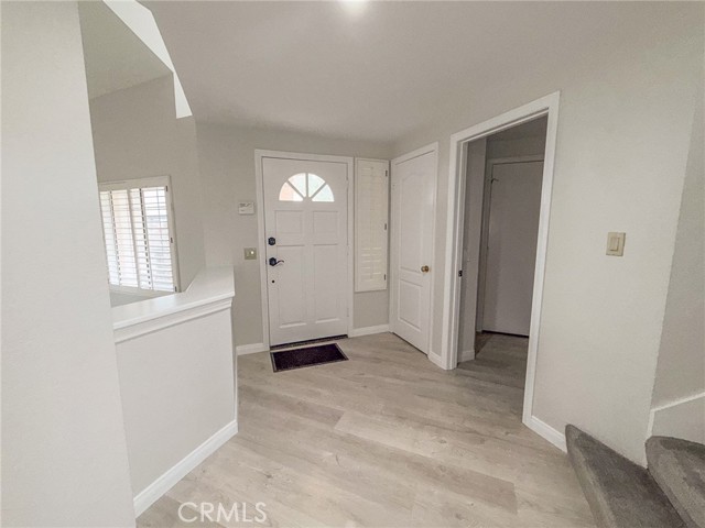 Detail Gallery Image 3 of 55 For 5018 Evanwood Ave, Oak Park,  CA 91377 - 4 Beds | 2/1 Baths