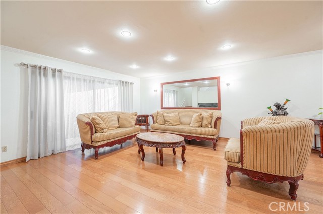 Detail Gallery Image 2 of 38 For 7137 Shoup Avenue #39,  West Hills,  CA 91307 - 3 Beds | 2/1 Baths