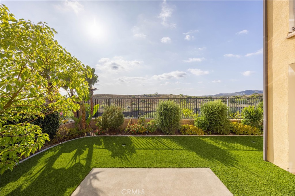 MLS #OC25131241 image #30