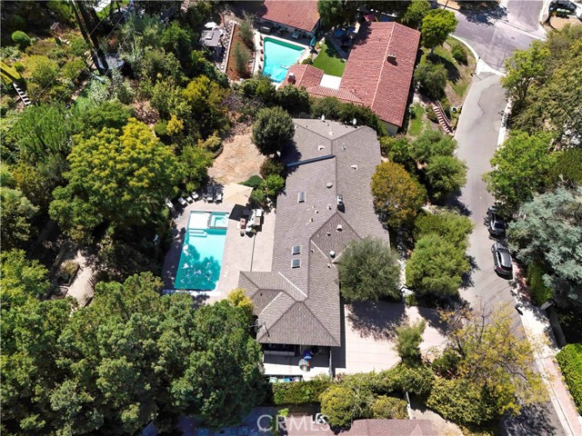 Detail Gallery Image 55 of 59 For 18090 Karen Dr, Encino,  CA 91316 - 4 Beds | 2/1 Baths