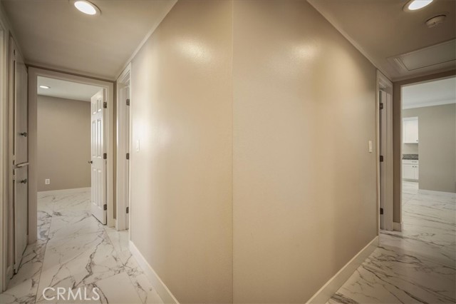 5718 N Galanto, Azusa CA: https://media.crmls.org/medias/c762622a-a570-4641-be2a-2697885495b3.jpg
