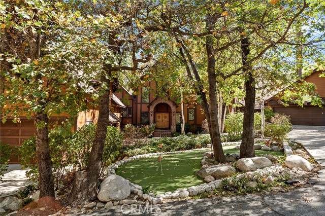 Detail Gallery Image 2 of 66 For 951 Osprey Ln, Lake Arrowhead,  CA 92352 - 4 Beds | 4 Baths