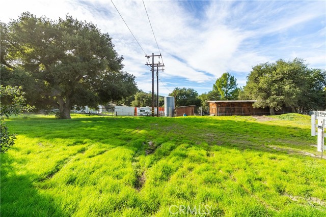 28132 Oak Spring Canyon, Canyon Country CA: https://media.crmls.org/medias/c7634963-c0f2-4fa6-8d40-10f7b9f2d6a0.jpg