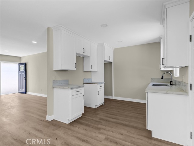 410 S Ford Boulevard, Los Angeles CA: https://media.crmls.org/medias/c763b7c9-8ac3-4fbc-aa64-0c34567e22ea.jpg