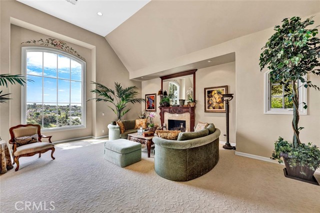 Detail Gallery Image 10 of 75 For 10302 Broadview Pl, North Tustin,  CA 92705 - 5 Beds | 4/1 Baths