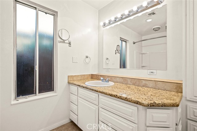 5715 Norwich, Van Nuys CA: https://media.crmls.org/medias/c7645dcd-577f-4aee-b9cc-06c9dbde32cd.jpg