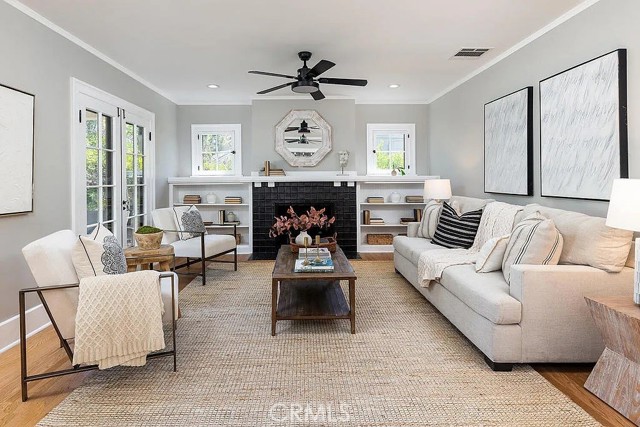 Detail Gallery Image 7 of 30 For 977 N Hill, Pasadena,  CA 91104 - 3 Beds | 2 Baths